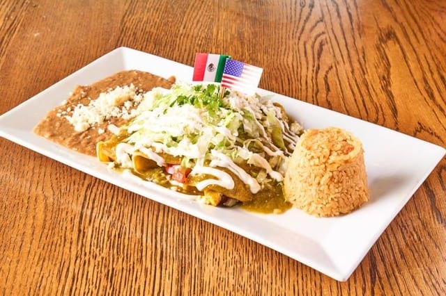 Enchiladas De Queso.