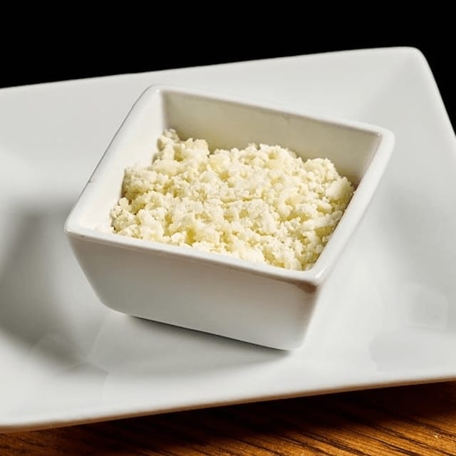 4 oz Queso Fresco.