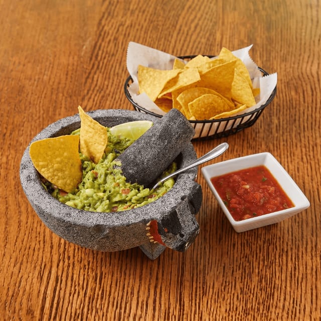 FRESH GUACAMOLE.