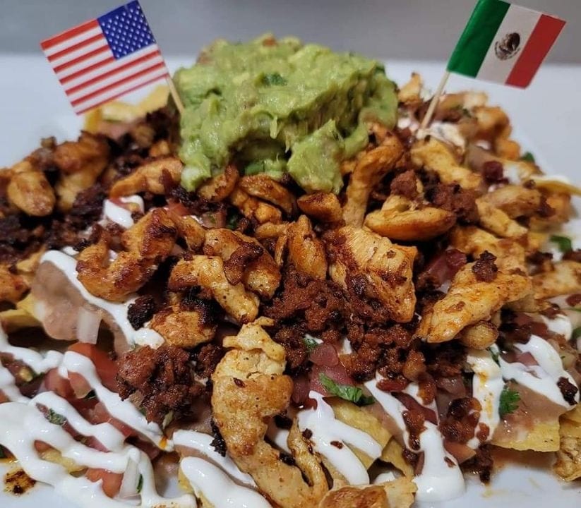 La Barca Nachos.