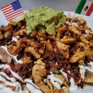 La Barca Nachos