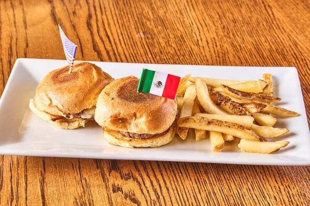 Kids Hamburgers.