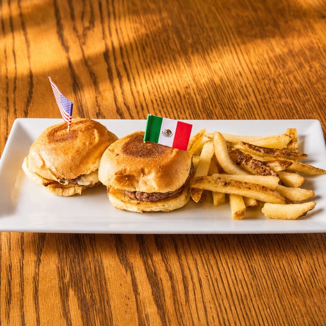 Kids Hamburgers.